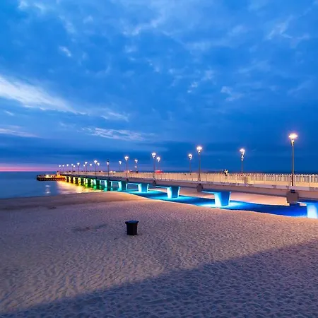 Blue Coast Solna 11c/305 דירה